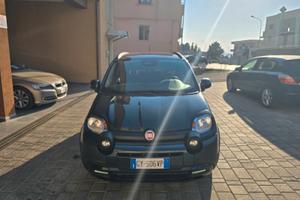 Fiat Panda 1.0 FireFly S&S Hybrid Pandina