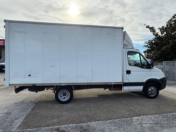 Iveco Daily patente b gemellato garantito