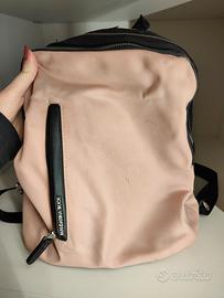 Zaino Mandarina Duck rosa e nero – comodo, usurato