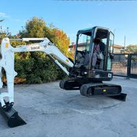 E264 - ESCAVATORE 27Q BOBCAT E26