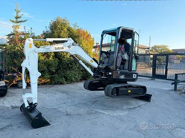E264 - ESCAVATORE 27Q BOBCAT E26