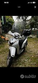 Honda sh125i 2014