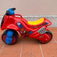 Moto da bambino tema spiderman