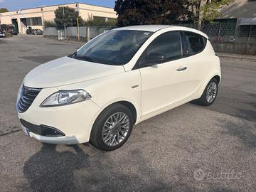 Lancia Ypsilon 1.3 MJT 16V 95 CV 5 porte S&S