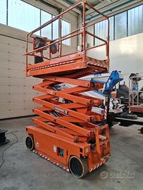 PIATTAFORMA SEMOVENTE VERTICALE ItECO 10/90