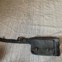 Marsupio artigianale in pelle bovina grigia – Fatt