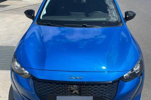 Peugeot e-208 Allure Pack 100kW elettrica