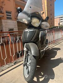 Scarabeo 125