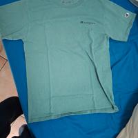 t-shirt champion nuova