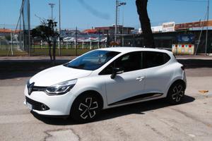 Renault Clio 1.2 GPL 5P. casa madre 2013
