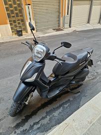 Piaggio Beverly 125 S i.e. – Nero opaco