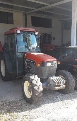 Trattore New Holland TN 65 F ponte sterzante