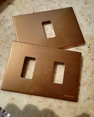 Placche prese elettriche / interruttore BTicino