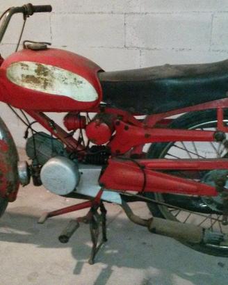 MOTO GUZZI GUZZINO 65 CC PER RICAMBI