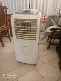 Bel climatizzatore ben funzionante 9000 Btu/h