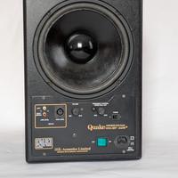 REL QUAKE subwoofer 