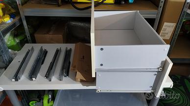 cassetti Besta e 4 guide