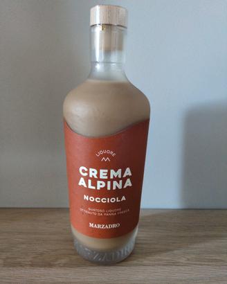 CREMA ALPINA NOCCIOLA MARZADRO 70 cl 17% vol.