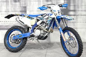 TM Moto EN 300