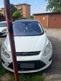 Auto  funzionante, motore perfetto