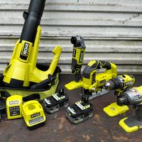 avvitatore ryobi kit 18v