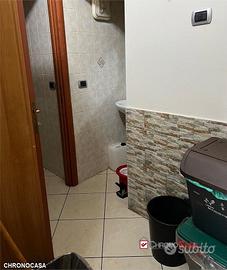 Me-centro, attivita' pluriennale di parrucchiere