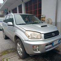 RAV4 2003 4x4 Gancio traino 