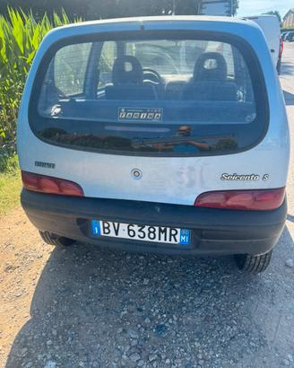 Splendida fiat 600 perfetta