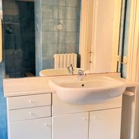 Mobile bagno con lavandino