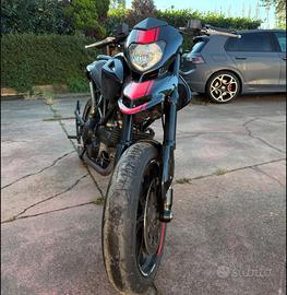 Ducati hypermotard 796