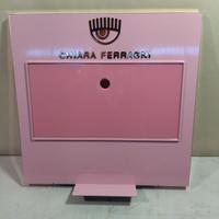 Espositore per collane Chiara Ferragni