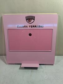 Espositore per collane Chiara Ferragni