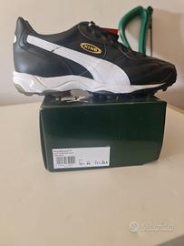 Scarpini da calcetto