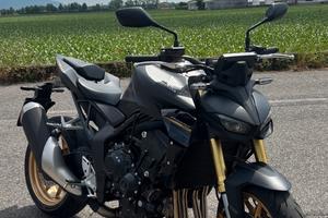 honda hornet 1000 sp