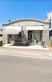 Disponibile locale commerciale