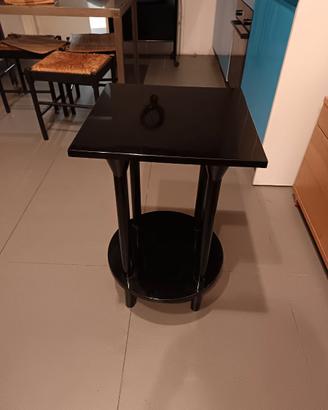 Tavolino Kartell design Anna Castelli Ferrieri