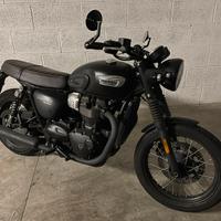 Triumph Bonneville T100 Black - 2017 - 11.259 km