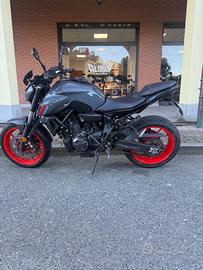 Yamaha MT-07 DEPO PATENTE A2 TUA A 3250€ OPERAZION