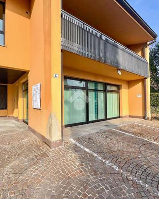 UFFICIO A GARDONE RIVIERA