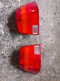 Volkswagen Golf 4 - Coppia Fanali posteriori