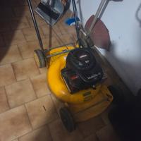 rasaerba e decespugliatore usati