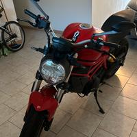 Ducati monster 797