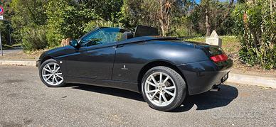 Alfa Romeo Spider 2.0 jts