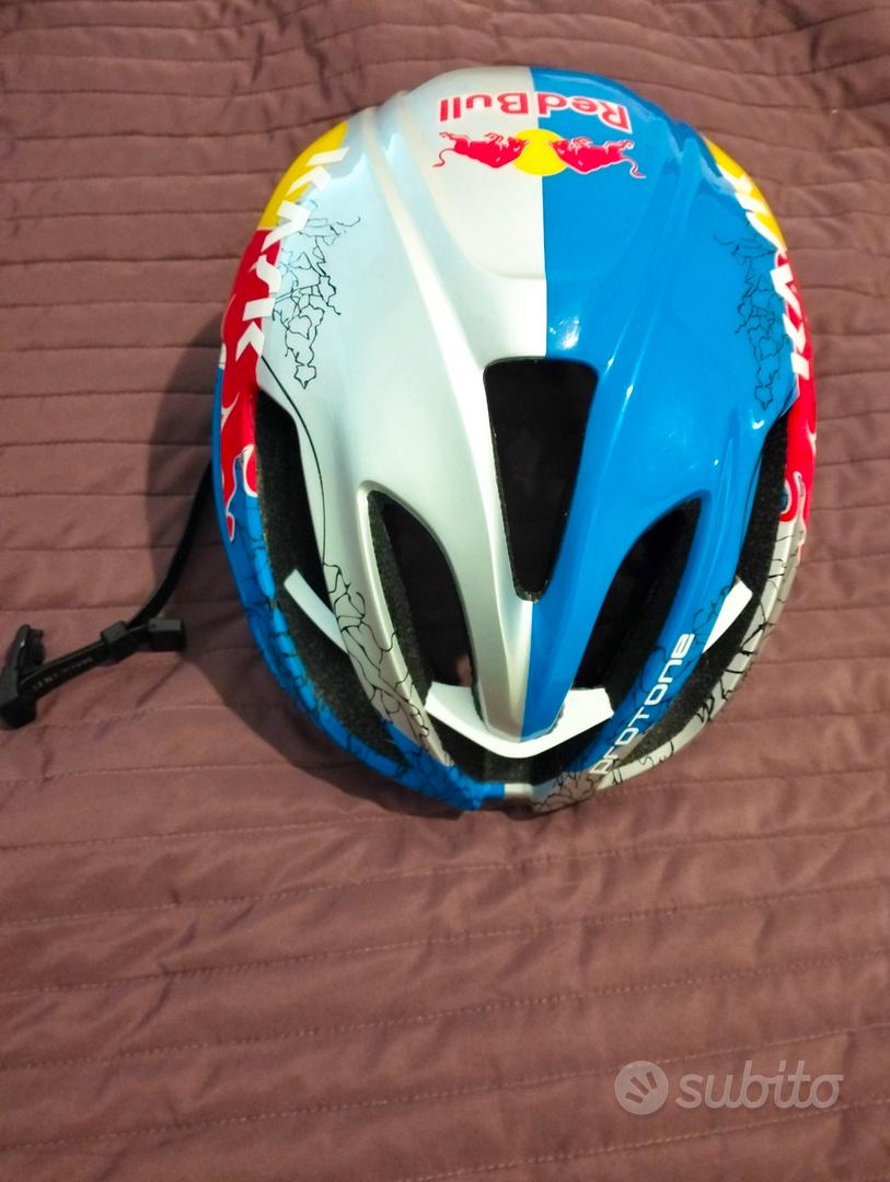 casco bici. KASK RED BULL Biciclette In vendita a Bari