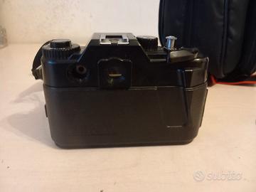 macchine fotografiche con teleobiettivo 