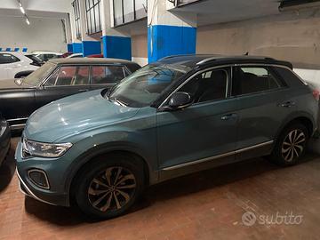 VOLKSWAGEN T-Roc - 2023