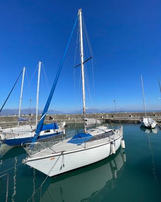 COMET 850 CON POSSIBILITÀ POSTO BARCA DESENZANO