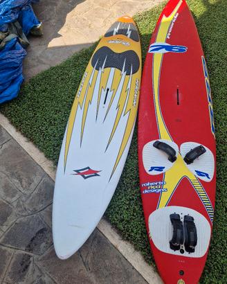 tavola windsurf rossa