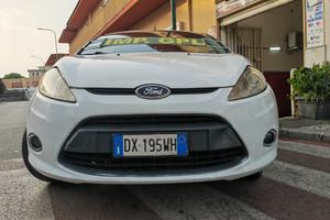 FORD FIESTA 1.4 BENZINA GPL CV97 KW71 TITANIUM