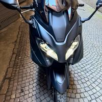 Tmax 560 - full optional - 7500 km